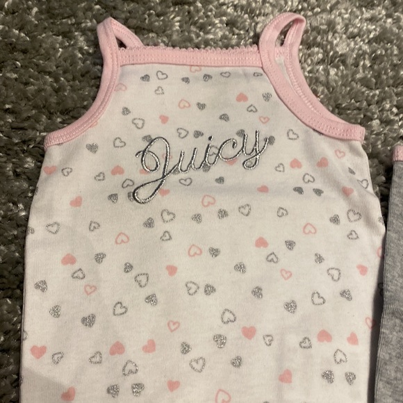 ❌SOLD❌ Juicy onesies bodysuits for a baby girl - Picture 2 of 3